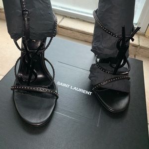 (YSL) Saint Laurent Cassandra 110mm sandals.